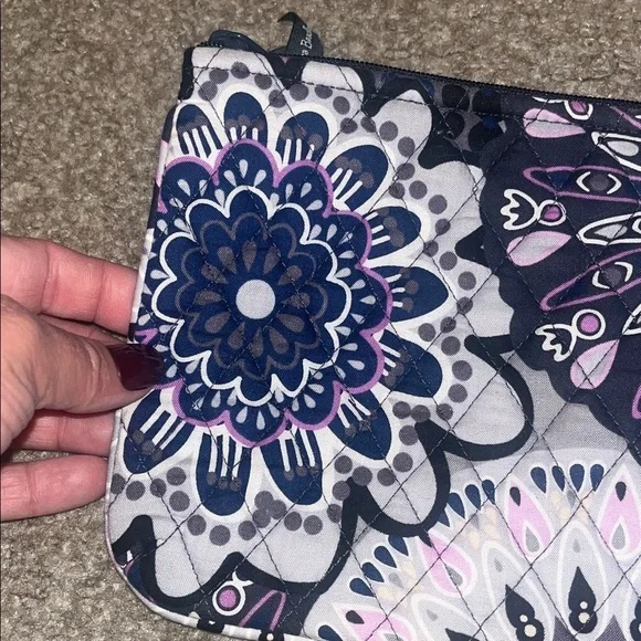 Vera Bradley Mimosa Medallion Blue and Purple Quilted Pouch - Picture 4 of 5